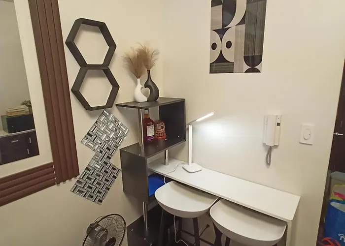 Air Residences Staycation By Paulheng 3* Manila